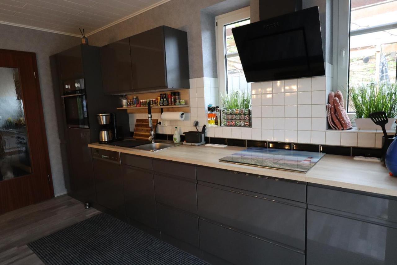 Haus Flieder Villa Krummhörn Buitenkant foto